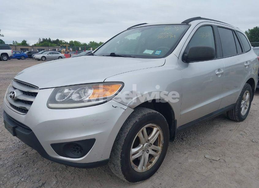 Photo 6 of 2012 Hyundai Santa FE GLS (VIN 5XYZG3AB5CG109184)