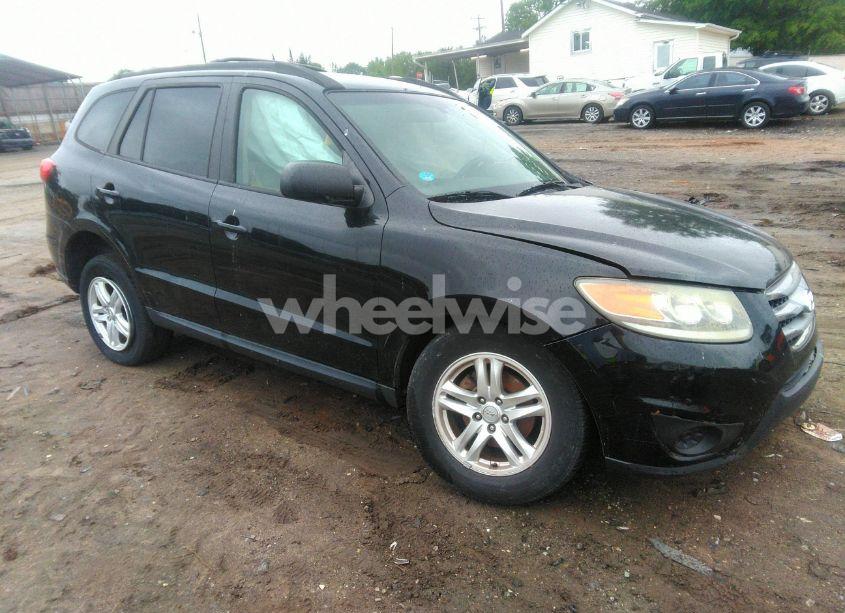 2012 Hyundai Santa FE GLS (VIN 5XYZG3AB7CG111227) main photo