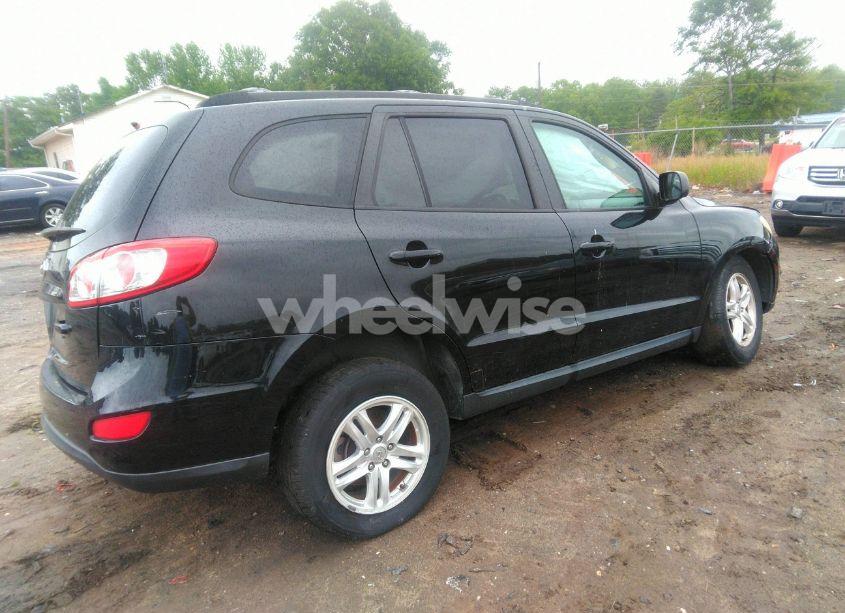 Photo 4 of 2012 Hyundai Santa FE GLS (VIN 5XYZG3AB7CG111227)