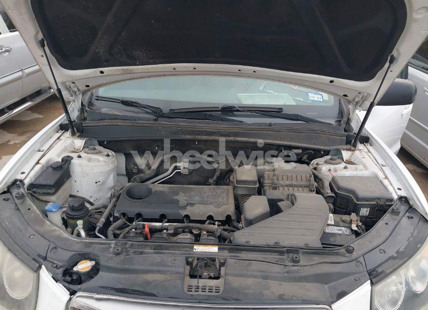 Photo 10 of 2012 Hyundai Santa FE GLS (VIN 5XYZG3AB9CG142236)