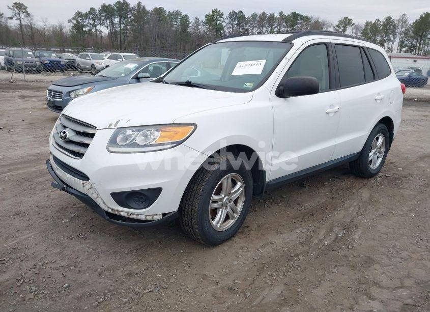 Photo 2 of 2012 Hyundai Santa FE GLS (VIN 5XYZG3AB9CG144214)