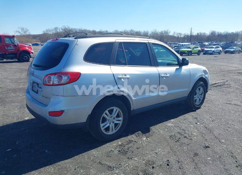 Photo 4 of 2011 Hyundai Santa FE GLS (VIN 5XYZG3ABXBG010262)