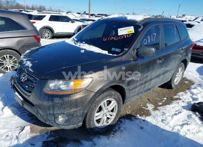 Photo 2 of 2011 Hyundai Santa FE GLS (VIN 5XYZG3ABXBG084345)