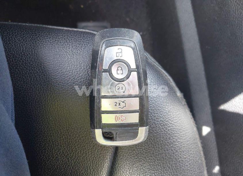 Photo 11 of 2019 Ford Fusion SEL (VIN 5XYZG4AG3BG******)