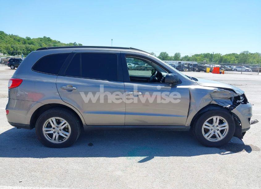 Photo 12 of 2011 Hyundai Santa FE GLS V6 (VIN 5XYZG4AG5BG083766)