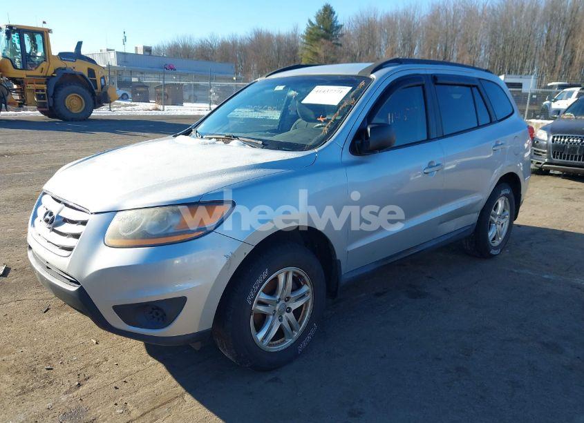 Photo 2 of 2011 Hyundai Santa FE GLS (VIN 5XYZGDAB0BG013063)