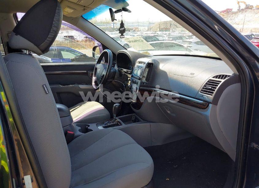 Photo 5 of 2011 Hyundai Santa FE GLS (VIN 5XYZGDAB0BG043101)