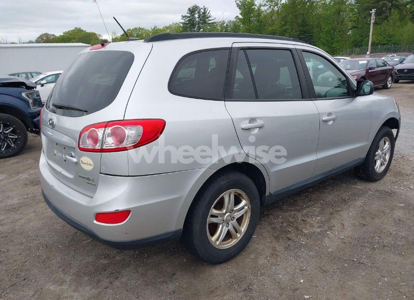 Photo 4 of 2011 Hyundai Santa FE GLS (VIN 5XYZGDAB0BG074686)