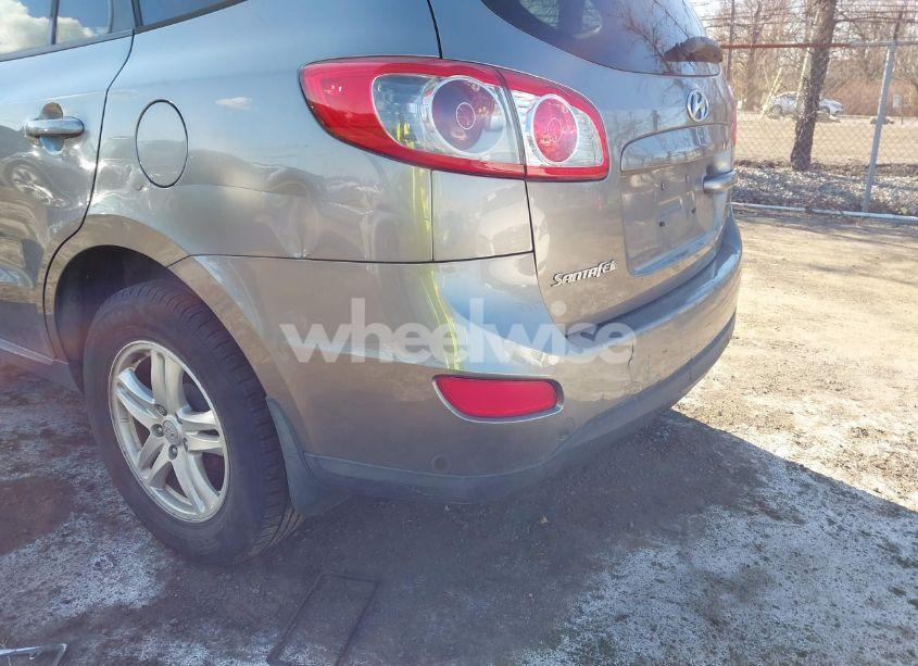 Photo 6 of 2012 Hyundai Santa FE GLS (VIN 5XYZGDAB0CG099797)