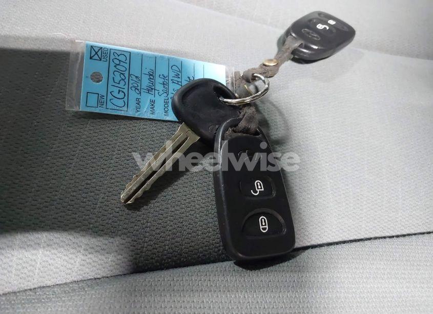 Photo 11 of 2012 Hyundai Santa FE GLS (VIN 5XYZGDAB0CG152093)