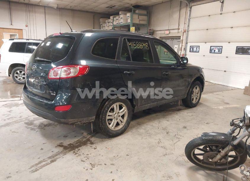 Photo 4 of 2011 Hyundai Santa FE GLS (VIN 5XYZGDAB1BG022810)