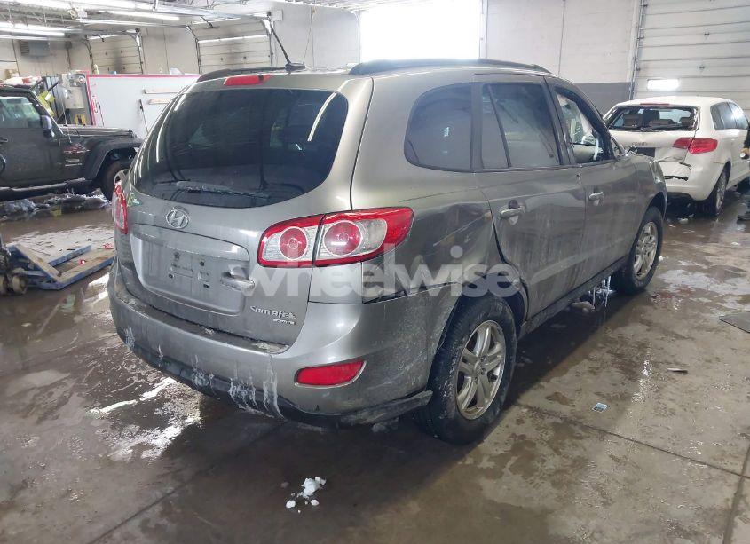 Photo 4 of 2011 Hyundai Santa FE GLS (VIN 5XYZGDAB6BG022253)