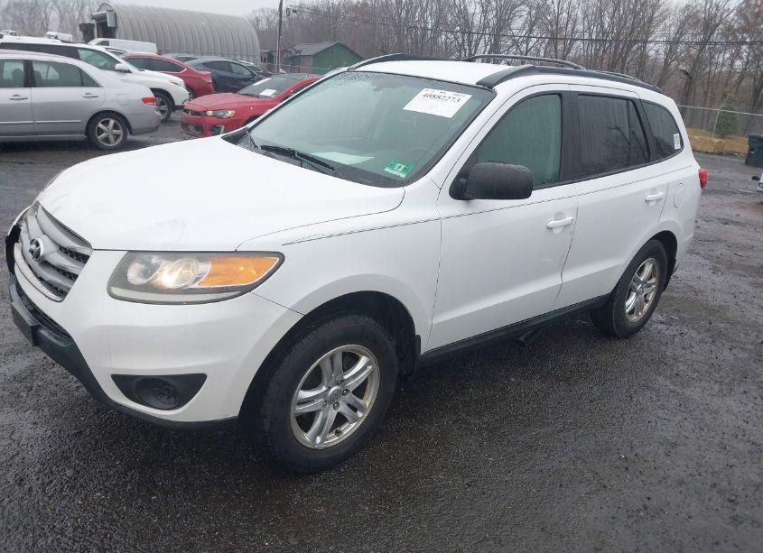 Photo 2 of 2012 Hyundai Santa FE GLS (VIN 5XYZGDAB7CG133184)