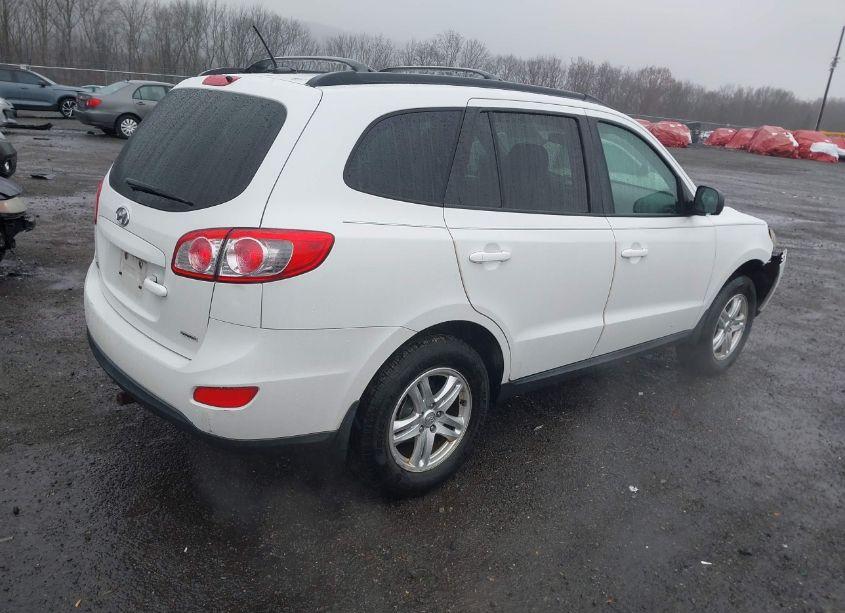 Photo 4 of 2012 Hyundai Santa FE GLS (VIN 5XYZGDAB7CG133184)
