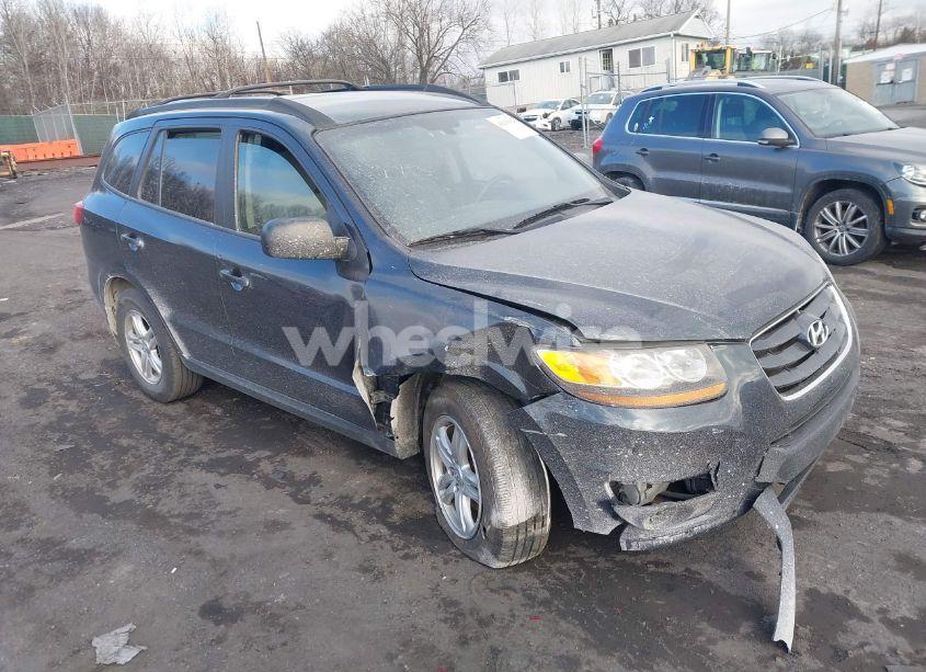 2011 Hyundai Santa FE GLS (VIN 5XYZGDAB8BG022447) main photo