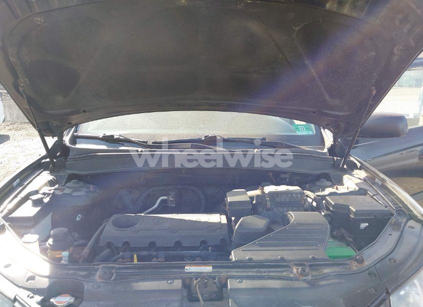 Photo 10 of 2011 Hyundai Santa FE GLS (VIN 5XYZGDAB9BG002952)