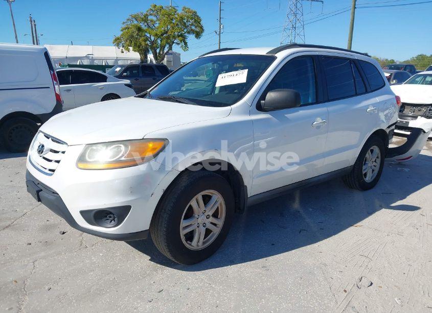 Photo 2 of 2011 Hyundai Santa FE GLS (VIN 5XYZGDAB9BG005740)