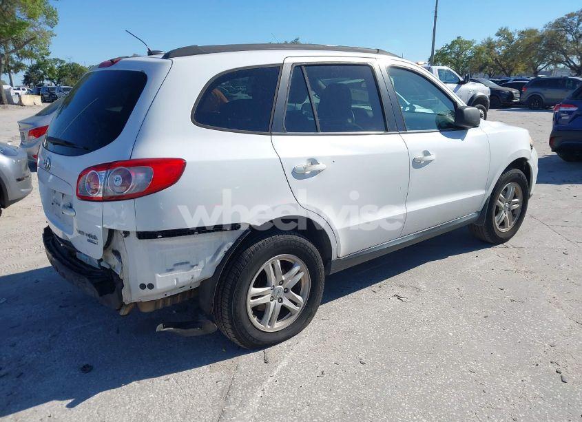 Photo 4 of 2011 Hyundai Santa FE GLS (VIN 5XYZGDAB9BG005740)