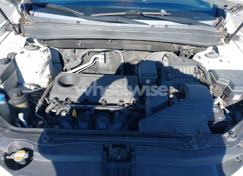 Photo 10 of 2012 Hyundai Santa FE GLS (VIN 5XYZGDAB9CG149936)