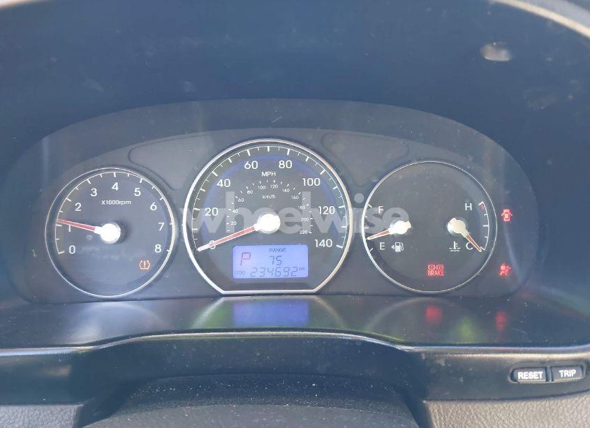 Photo 7 of 2012 Hyundai Santa FE GLS (VIN 5XYZGDAB9CG149936)