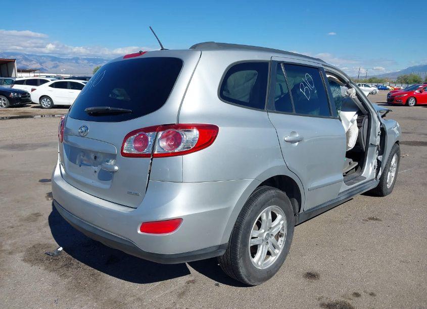 Photo 4 of 2012 Hyundai Santa FE GLS (VIN 5XYZGDAB9CG160449)