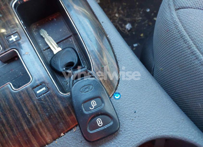 Photo 11 of 2011 Hyundai Santa FE GLS (VIN 5XYZGDABXBG002202)