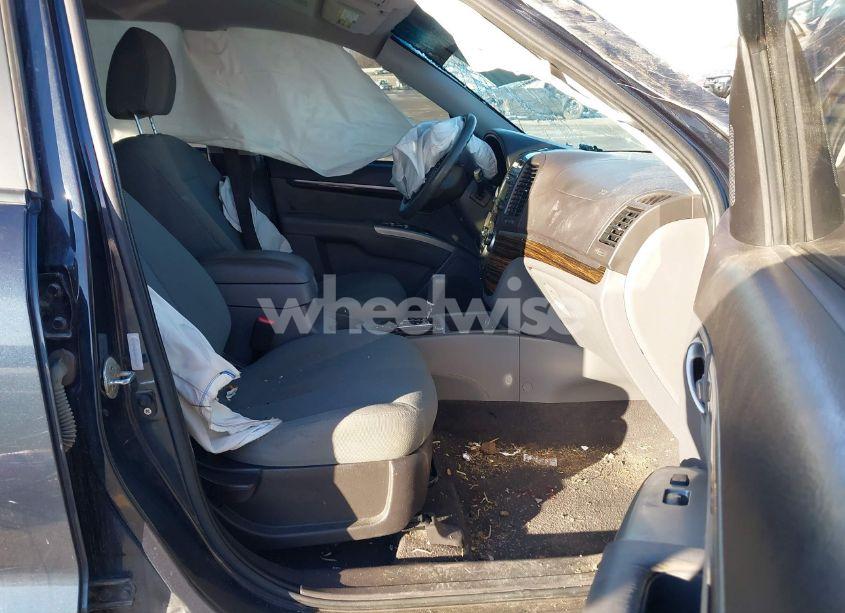 Photo 5 of 2011 Hyundai Santa FE GLS (VIN 5XYZGDABXBG002202)