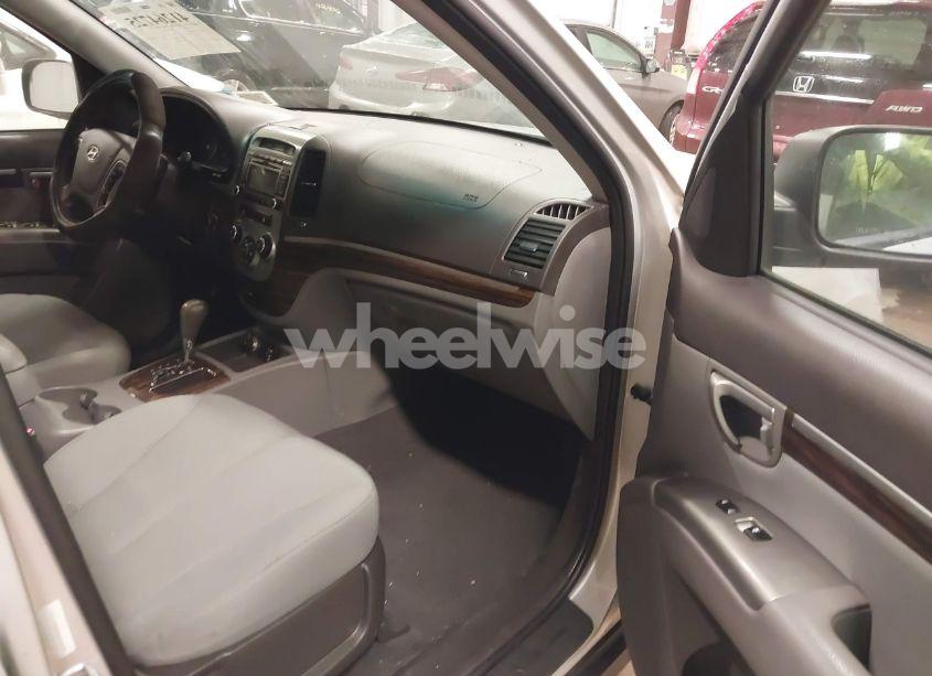 Photo 5 of 2011 Hyundai Santa FE GLS (VIN 5XYZGDABXBG018139)