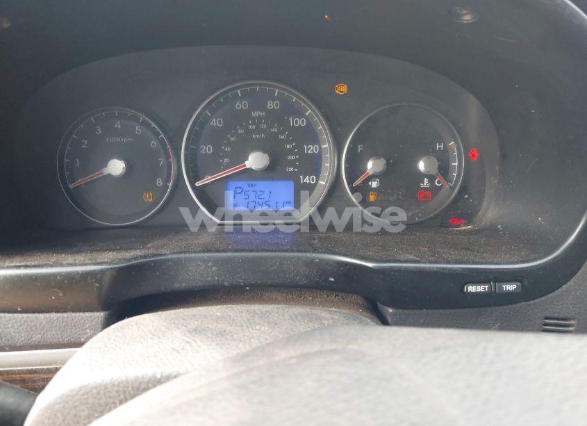 Photo 7 of 2011 Hyundai Santa FE GLS (VIN 5XYZGDABXBG022160)