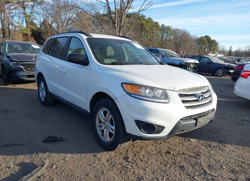 2012 Hyundai Santa FE GLS (VIN 5XYZGDABXCG121952) main photo