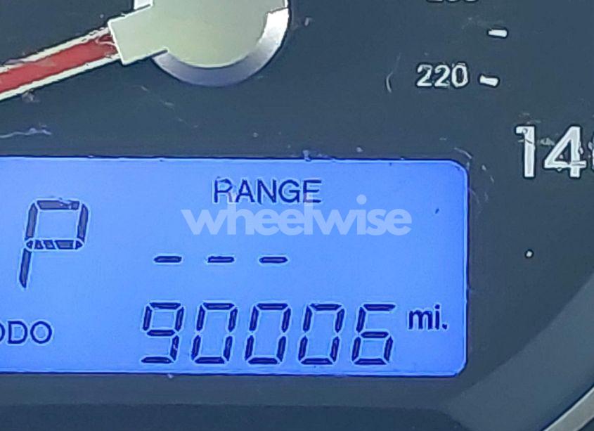 Photo 15 of 2011 Hyundai Santa FE SE (VIN 5XYZH4AG1BG053421)