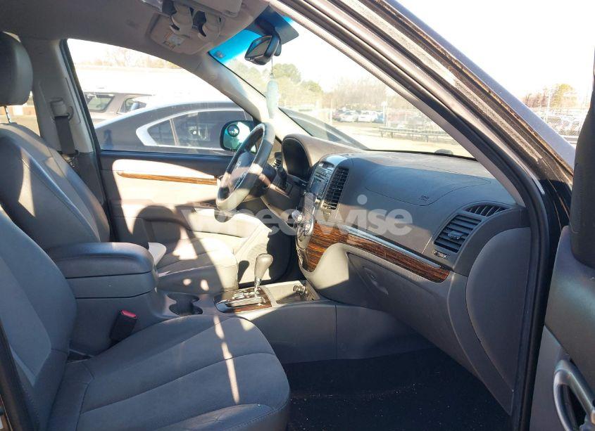 Photo 5 of 2011 Hyundai Santa FE SE (VIN 5XYZH4AG1BG053421)