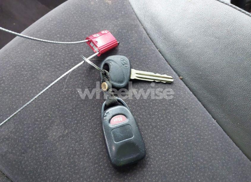 Photo 11 of 2011 Hyundai Santa FE SE (VIN 5XYZH4AG2BG020301)