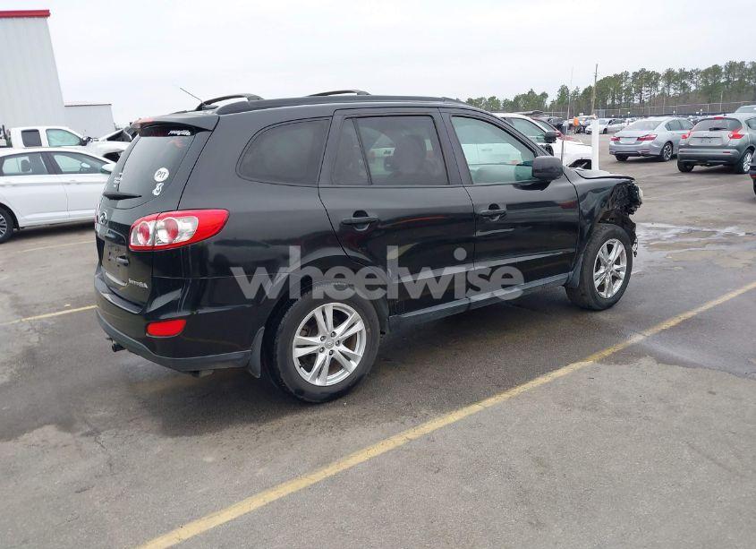 Photo 4 of 2011 Hyundai Santa FE SE (VIN 5XYZH4AG2BG020301)