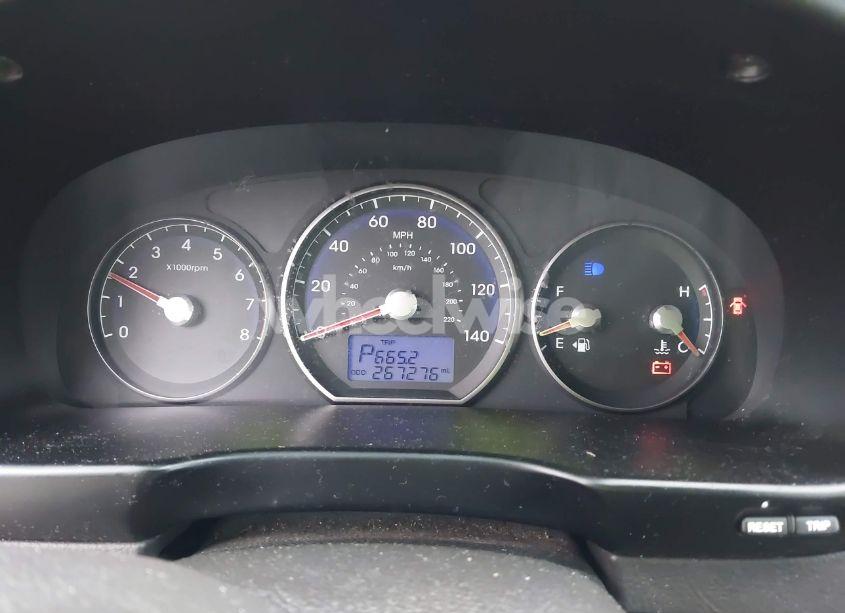 Photo 7 of 2011 Hyundai Santa FE SE (VIN 5XYZH4AG2BG020301)