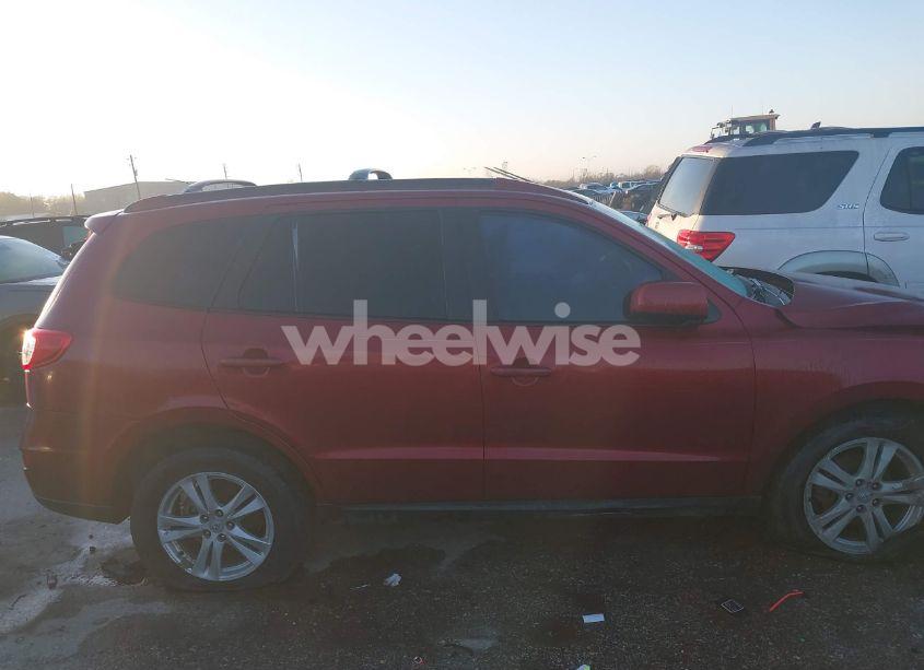 Photo 12 of 2011 Hyundai Santa FE SE (VIN 5XYZH4AG2BG064606)