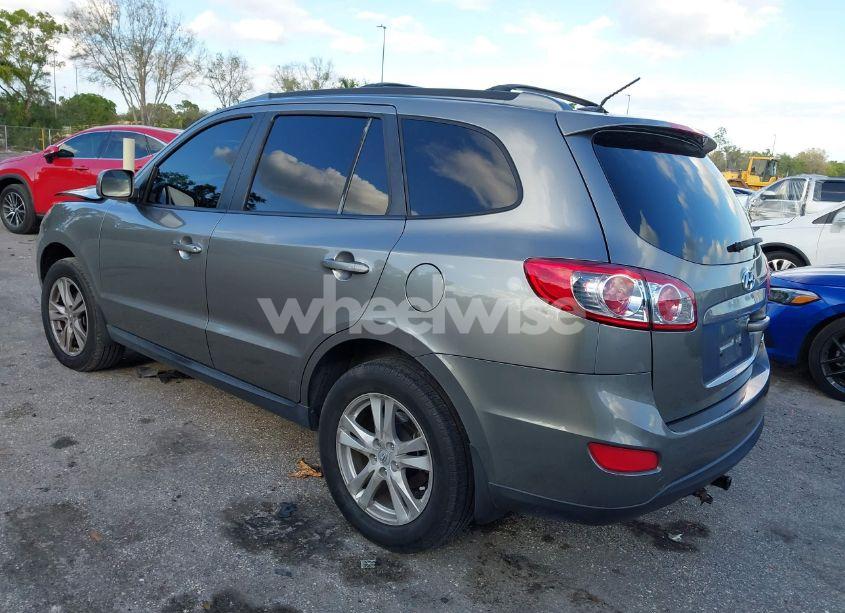 Photo 3 of 2011 Hyundai Santa FE SE (VIN 5XYZH4AG4BG056815)