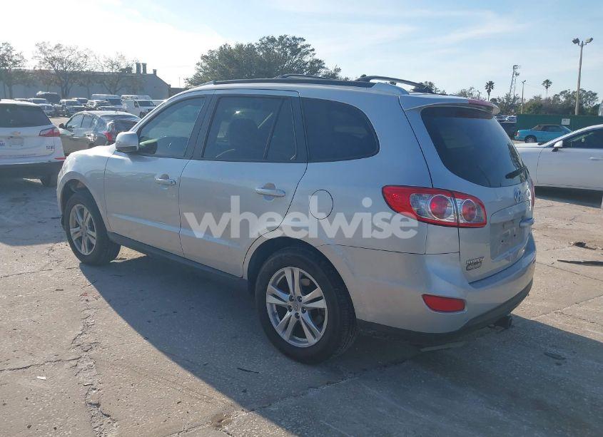 Photo 3 of 2011 Hyundai Santa FE SE (VIN 5XYZH4AG4BG059813)