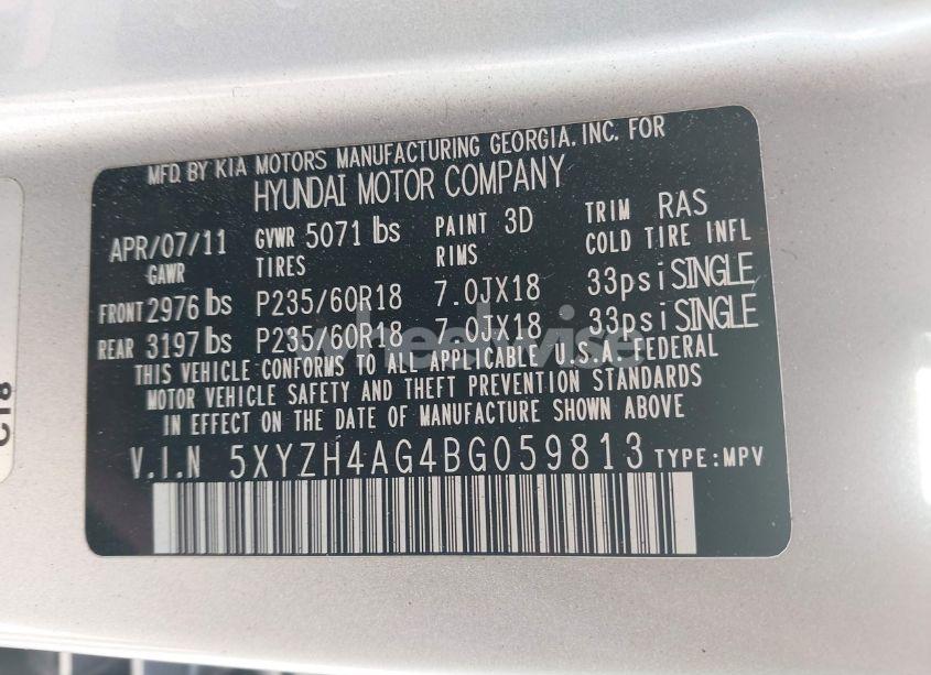 Photo 9 of 2011 Hyundai Santa FE SE (VIN 5XYZH4AG4BG059813)