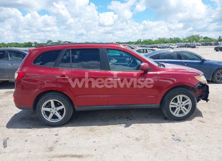 Photo 13 of 2011 Hyundai Santa FE SE (VIN 5XYZH4AG5BG044902)