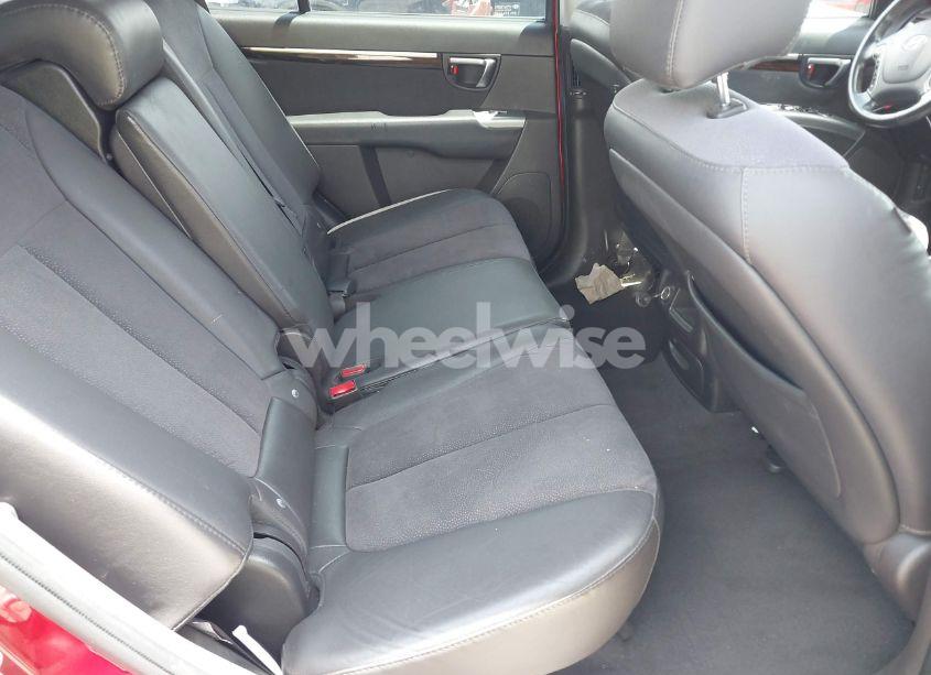 Photo 8 of 2011 Hyundai Santa FE SE (VIN 5XYZH4AG5BG044902)