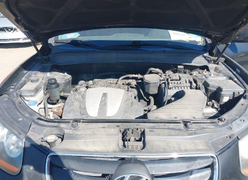 Photo 10 of 2011 Hyundai Santa FE SE (VIN 5XYZH4AG5BG076202)