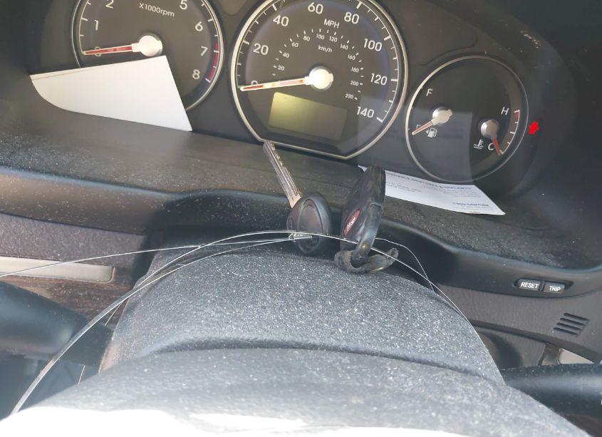 Photo 11 of 2011 Hyundai Santa FE SE (VIN 5XYZH4AG5BG076202)