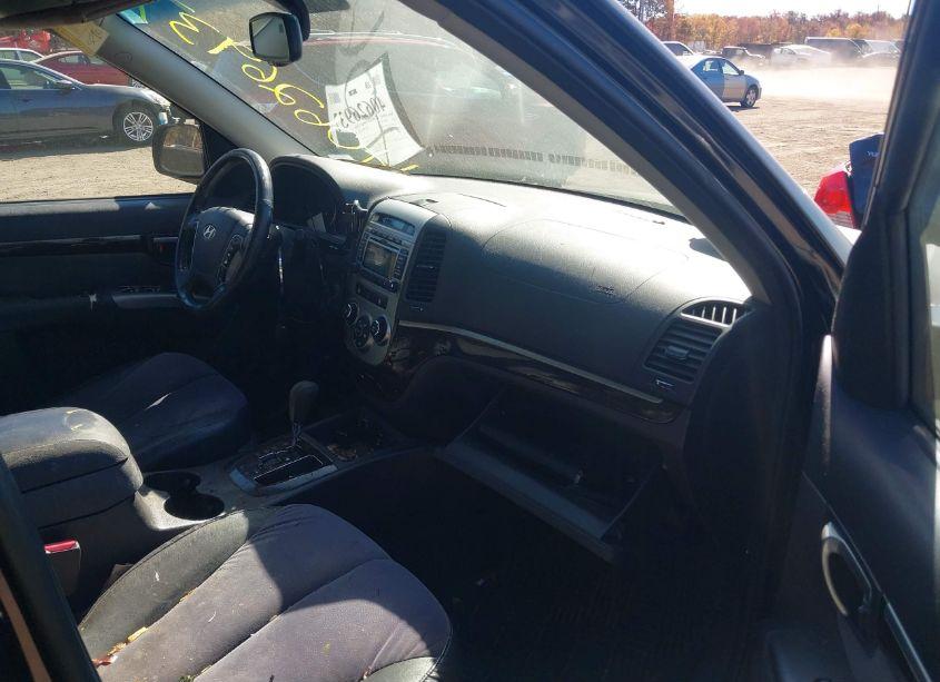 Photo 5 of 2011 Hyundai Santa FE SE (VIN 5XYZH4AG5BG076202)