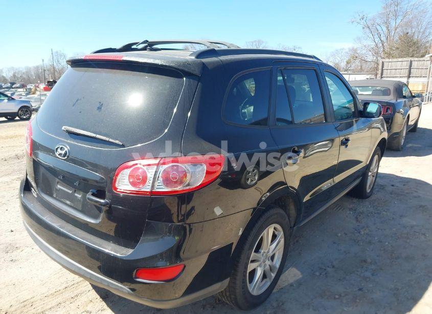 Photo 4 of 2012 Hyundai Santa FE SE (VIN 5XYZH4AG5CG130714)