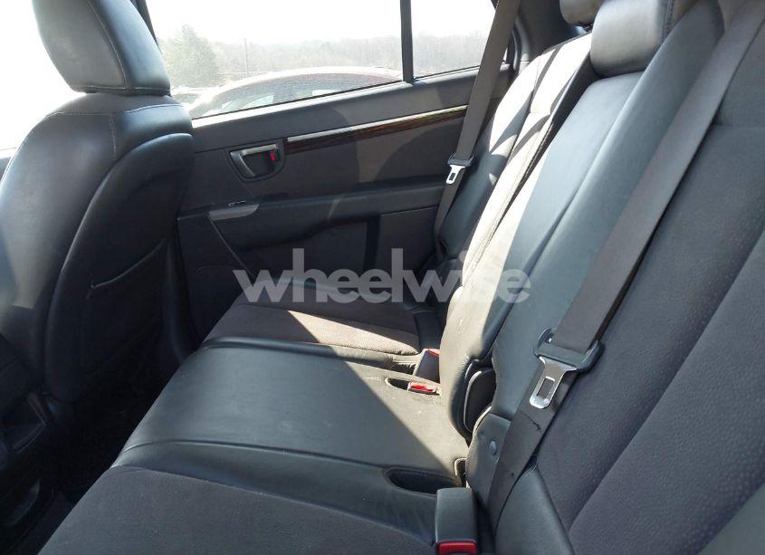 Photo 8 of 2012 Hyundai Santa FE SE (VIN 5XYZH4AG5CG130714)