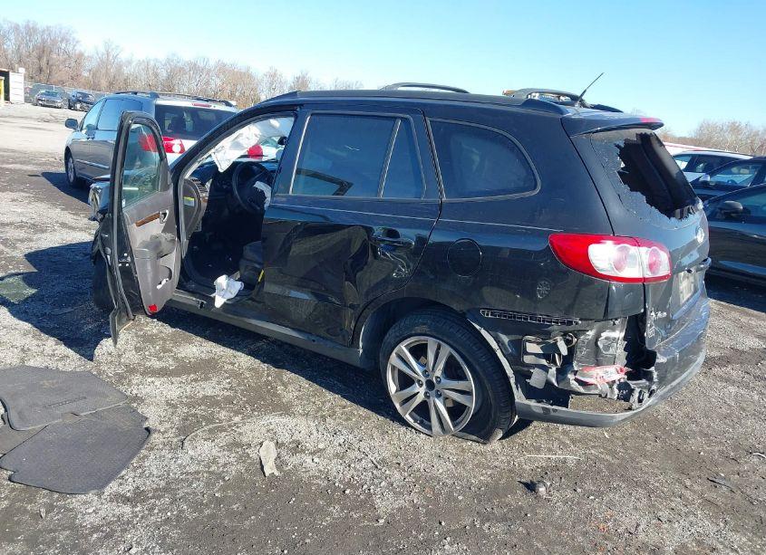 Photo 3 of 2012 Hyundai Santa FE SE (VIN 5XYZH4AG5CG139641)