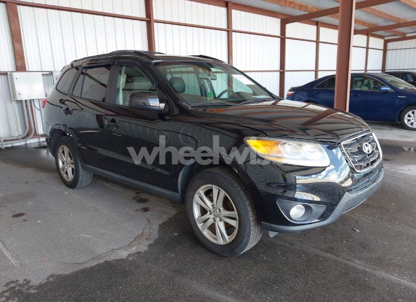 2011 Hyundai Santa FE SE (VIN 5XYZH4AG6BG026795) main photo