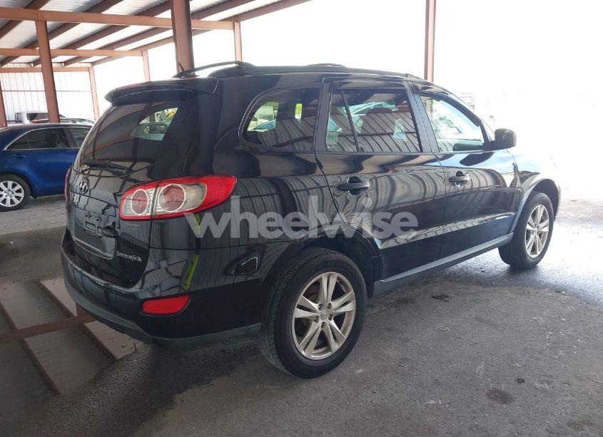 Photo 4 of 2011 Hyundai Santa FE SE (VIN 5XYZH4AG6BG026795)