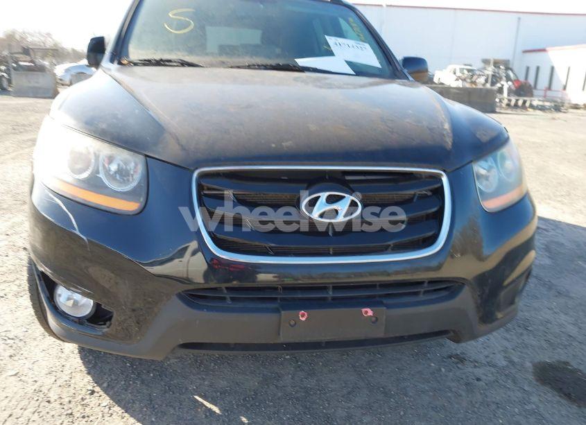 Photo 10 of 2011 Hyundai Santa FE SE (VIN 5XYZH4AG7BG009830)